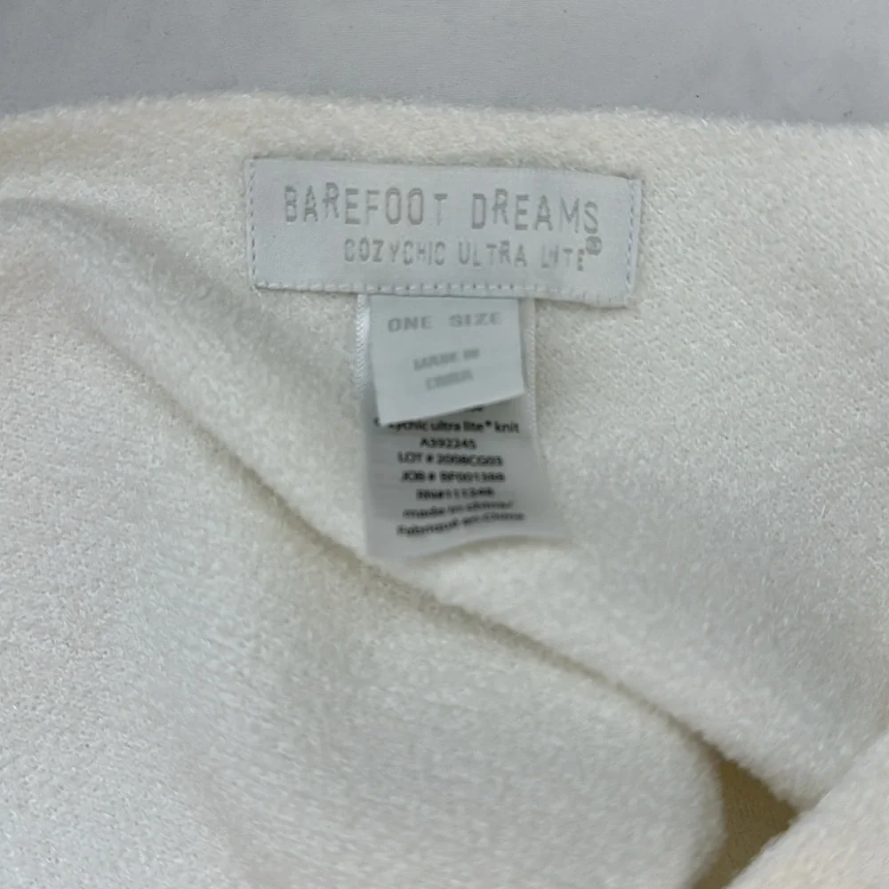 Barefoot Dreams one size